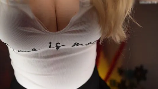 Valeriya ASMR OnlyFans Leaked Free Thumbnail Picture - #030M5p2JjX