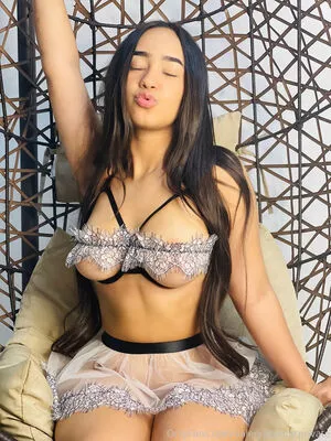 Valery Altamar OnlyFans Leaked Free Thumbnail Picture - #x83zkevAdQ