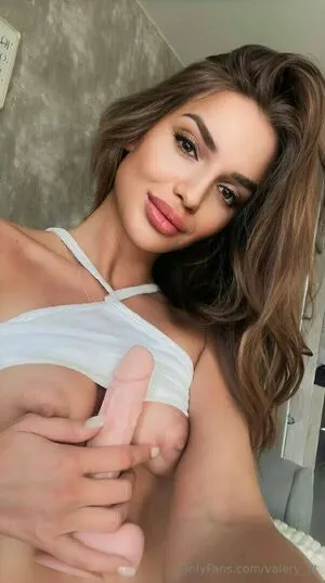 Valery Fit OnlyFans Leaked Free Thumbnail Picture - #c5aIuRGB76