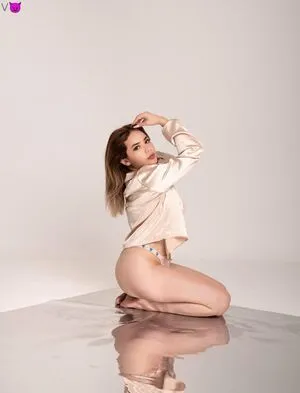 Valery240 OnlyFans Leaked Free Thumbnail Picture - #E6i4S579iO