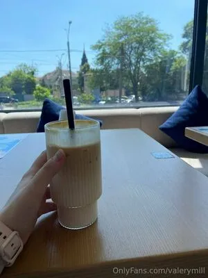 Valerymill OnlyFans Leaked Free Thumbnail Picture - #puc7nVY7za