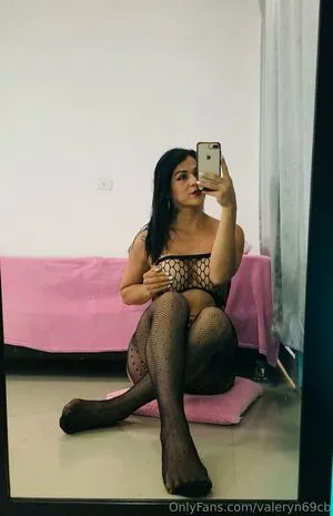 Valeryn69cb OnlyFans Leaked Free Thumbnail Picture - #746696ofti