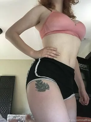 Valfree OnlyFans Leaked Free Thumbnail Picture - #3rqWSN4HAW