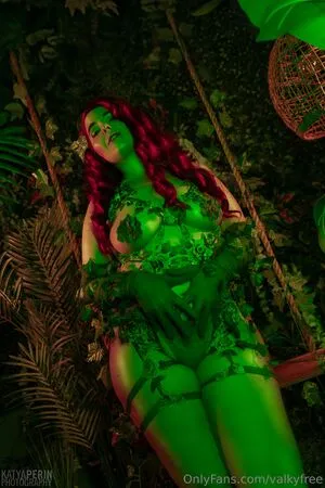 Valkydesigns OnlyFans Leaked Free Thumbnail Picture - #u0jVCmNs25