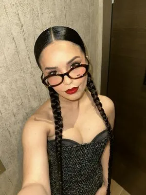 Valkyrae OnlyFans Leaked Free Thumbnail Picture - #0cfLdygUWu