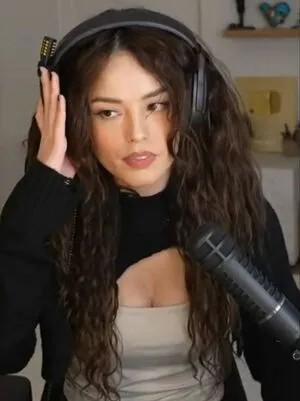 Valkyrae OnlyFans Leaked Free Thumbnail Picture - #dVsrXalDh9