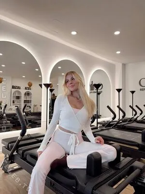 Vallixpauline OnlyFans Leaked Free Thumbnail Picture - #2v4YRytdDa