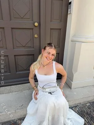 Vallixpauline OnlyFans Leaked Free Thumbnail Picture - #5kvSlmbOR0