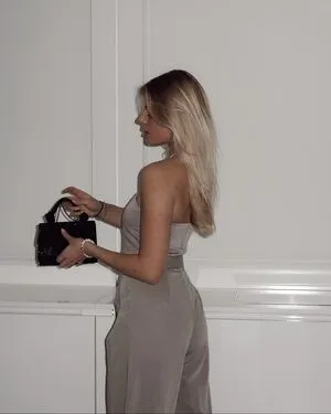 Vallixpauline OnlyFans Leaked Free Thumbnail Picture - #BuQRIzy78l