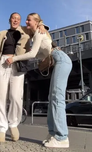 Vallixpauline OnlyFans Leaked Free Thumbnail Picture - #MlfXpFrmHv