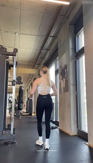 Vallixpauline OnlyFans Leaked Free Thumbnail Picture - #PogP9kVXvr