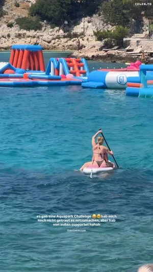 Vallixpauline OnlyFans Leaked Free Thumbnail Picture - #Q2UrvI9vJa