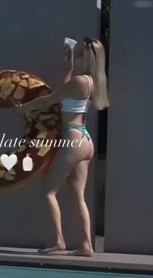 Vallixpauline OnlyFans Leaked Free Thumbnail Picture - #Rifu0cHVGa