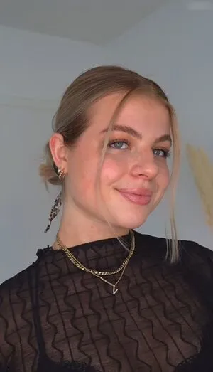 Vallixpauline OnlyFans Leaked Free Thumbnail Picture - #UkBSwmRDYe