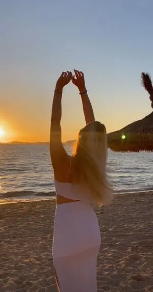 Vallixpauline OnlyFans Leaked Free Thumbnail Picture - #ggANzLQDEJ