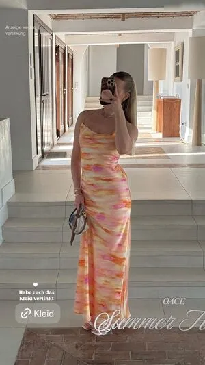 Vallixpauline OnlyFans Leaked Free Thumbnail Picture - #gny34Ie9K5