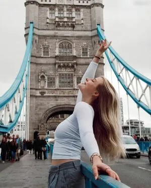 Vallixpauline OnlyFans Leaked Free Thumbnail Picture - #i0edrfrKnx