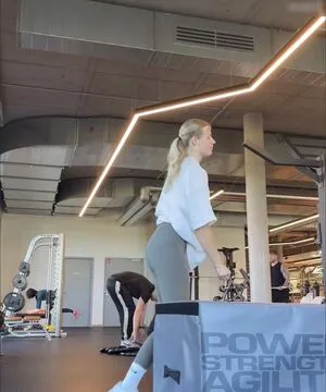 Vallixpauline OnlyFans Leaked Free Thumbnail Picture - #l93PHSIgWG