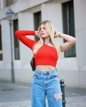 Vallixpauline OnlyFans Leaked Free Thumbnail Picture - #ln7U1OotLS