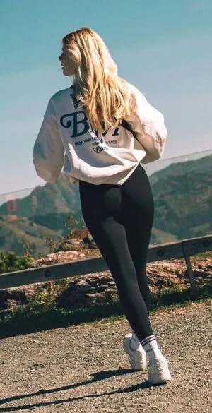 Vallixpauline OnlyFans Leaked Free Thumbnail Picture - #mhIJMSzYa1