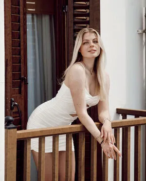 Vallixpauline OnlyFans Leaked Free Thumbnail Picture - #rdo5BPhBpO