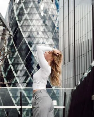 Vallixpauline OnlyFans Leaked Free Thumbnail Picture - #txu7BcjuIt