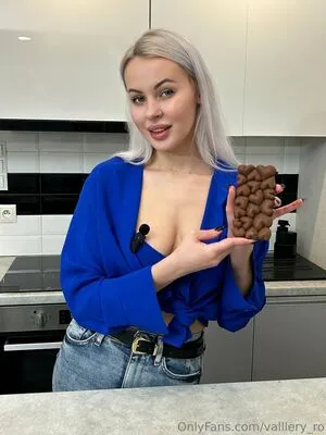 Valllery Ro OnlyFans Leaked Free Thumbnail Picture - #G2eLyZgH91