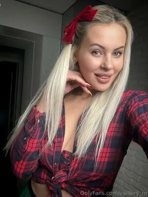Valllery Ro OnlyFans Leaked Free Thumbnail Picture - #bsq5bb9JBO