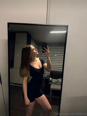 Vallmi OnlyFans Leaked Free Thumbnail Picture - #I20u7nQ0eq