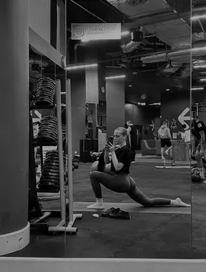 Vallmi OnlyFans Leaked Free Thumbnail Picture - #TVIQEQSMm1