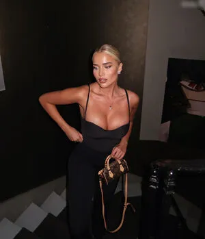 Vallybest OnlyFans Leaked Free Thumbnail Picture - #8MDtsW1Lr2