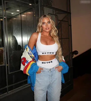 Vallybest OnlyFans Leaked Free Thumbnail Picture - #lbcjer1sTN