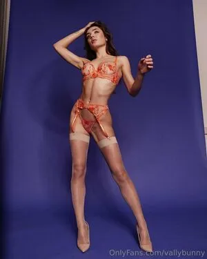 Vallybunny OnlyFans Leaked Free Thumbnail Picture - #pLUobmcxi2