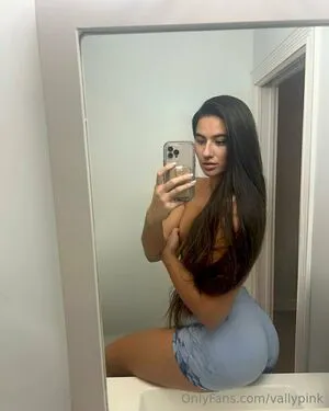 Vallypink OnlyFans Leaked Free Thumbnail Picture - #0w8oBUWUAS