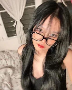 Valniez OnlyFans Leaked Free Thumbnail Picture - #DOl2Lf61Di