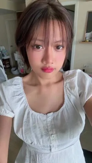 Valniez OnlyFans Leaked Free Thumbnail Picture - #kRDGF4D3As
