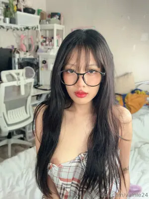 Valniez OnlyFans Leaked Free Thumbnail Picture - #opNV79mhVa