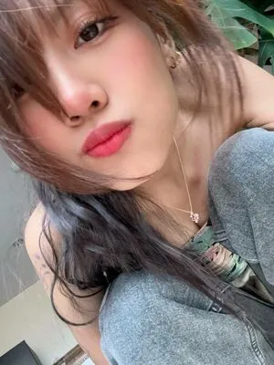 Valniez OnlyFans Leaked Free Thumbnail Picture - #s2GZ1MSQJ1