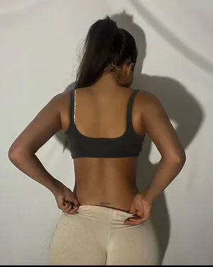 Valonaash OnlyFans Leaked Free Thumbnail Picture - #DgJZ2rEUqM