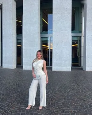 Valonaash OnlyFans Leaked Free Thumbnail Picture - #M8XNhsviEu