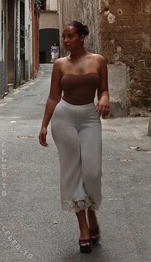 Valonaash OnlyFans Leaked Free Thumbnail Picture - #nfEWmPzfji