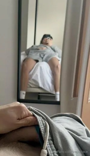 Valsplace OnlyFans Leaked Free Thumbnail Picture - #1uXZYzdGI6