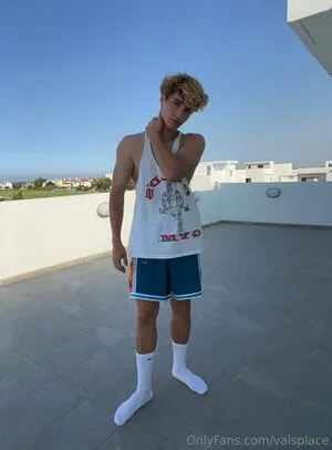 Valsplace OnlyFans Leaked Free Thumbnail Picture - #2goJOZQymo