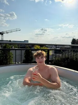 Valsplace OnlyFans Leaked Free Thumbnail Picture - #UtHP597Uv8