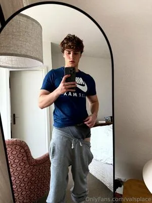 Valsplace OnlyFans Leaked Free Thumbnail Picture - #gcDHu9P63b