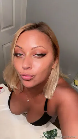 Valthevixen OnlyFans Leaked Free Thumbnail Picture - #HIMgly1My7
