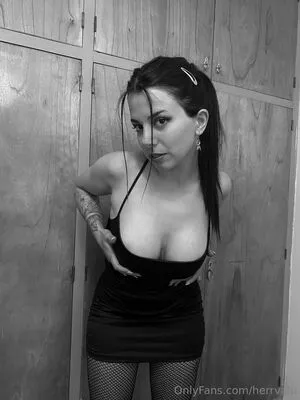 Valu Herrera OnlyFans Leaked Free Thumbnail Picture - #d7hfCyBdn9