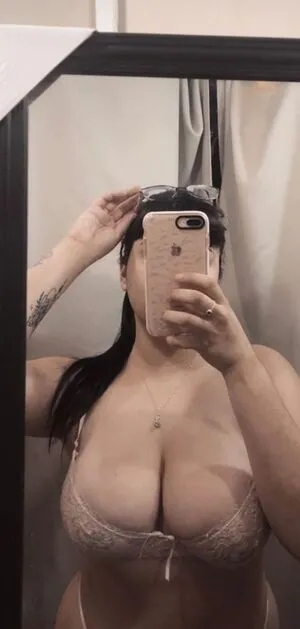 Valuu OnlyFans Leaked Free Thumbnail Picture - #42staFOoj7