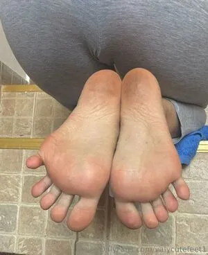 Valycutefeet1 OnlyFans Leaked Free Thumbnail Picture - #D22QhPfOaW