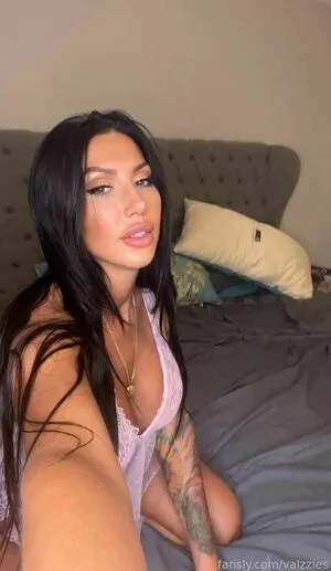 Valzzies OnlyFans Leaked Free Thumbnail Picture - #P41VwtmAT4